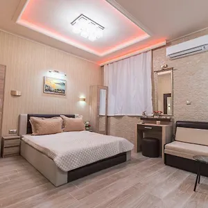 Deluxe Center , Бургас Болгария